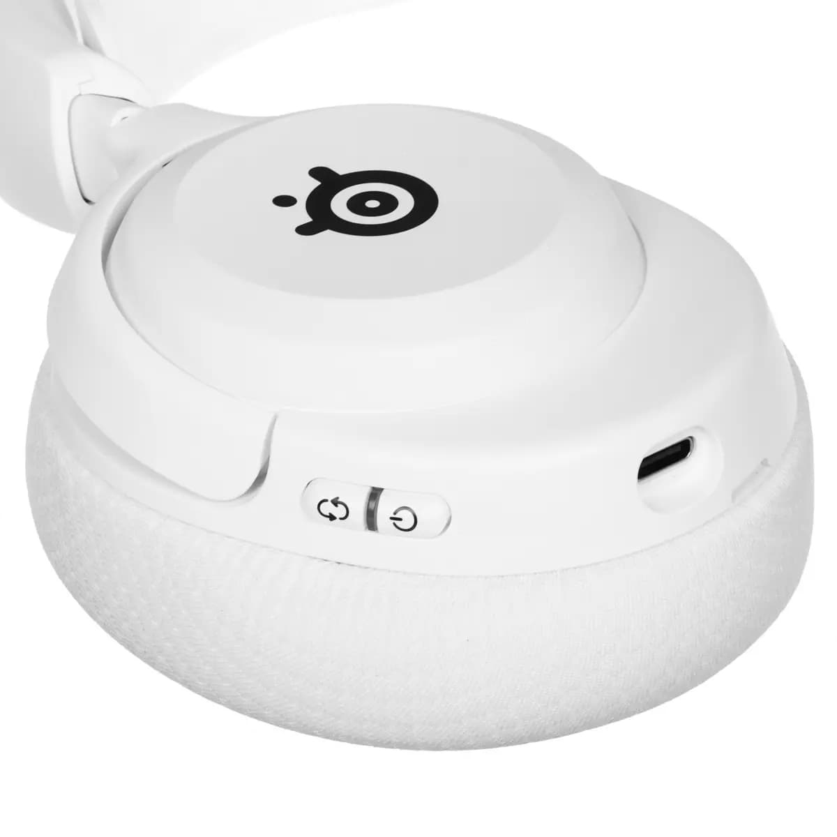 Wireless headphones SteelSeries Arctis Nova 5 white 2024 [over-ear, 2.4 GHz radio, up to 60 h, support Nintendo Switch, PS4, PS5, 20 Hz - 22000 Hz, 36Ω]
