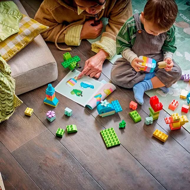 LEGO DUPLO Classic Colorful Creative Box 10479 [Item LS2713, Fat Brain Toys]