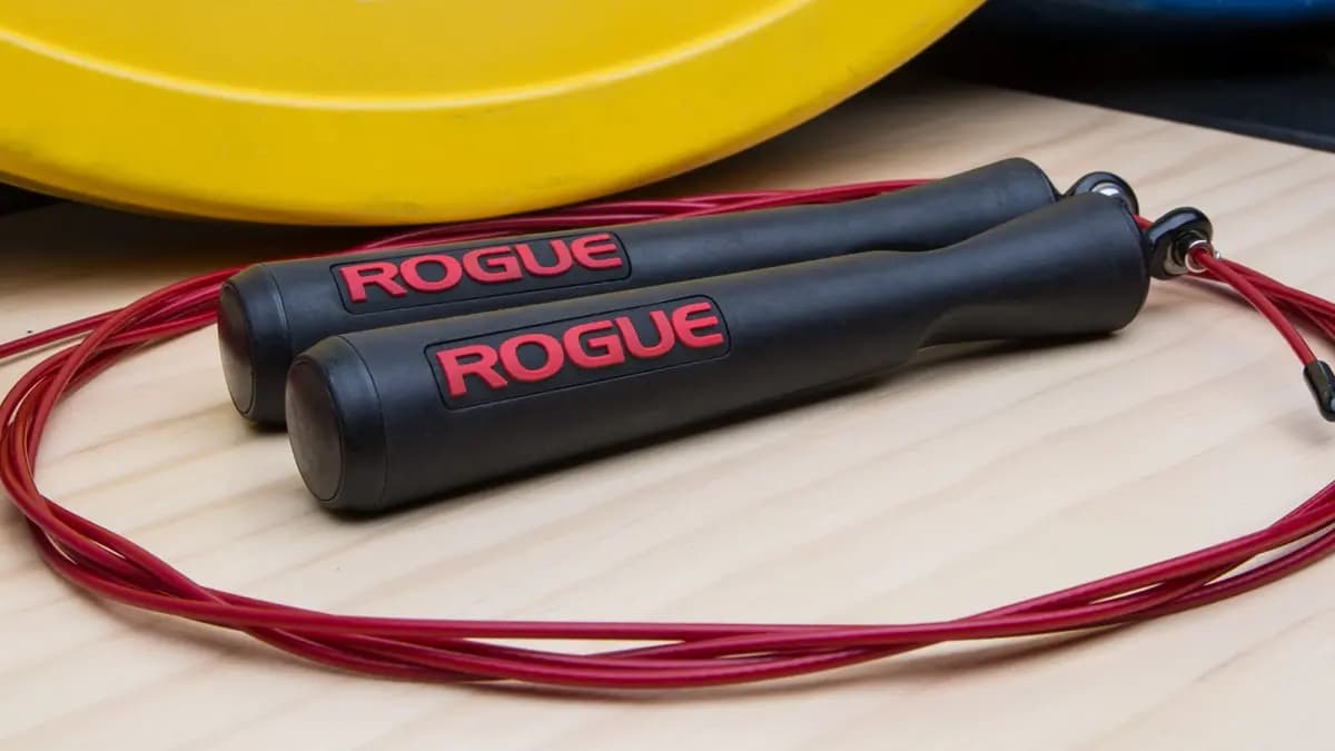 Rogue Fitness Rogue E-Grip Jump Rope [Black & Red, No, 0.4LB]