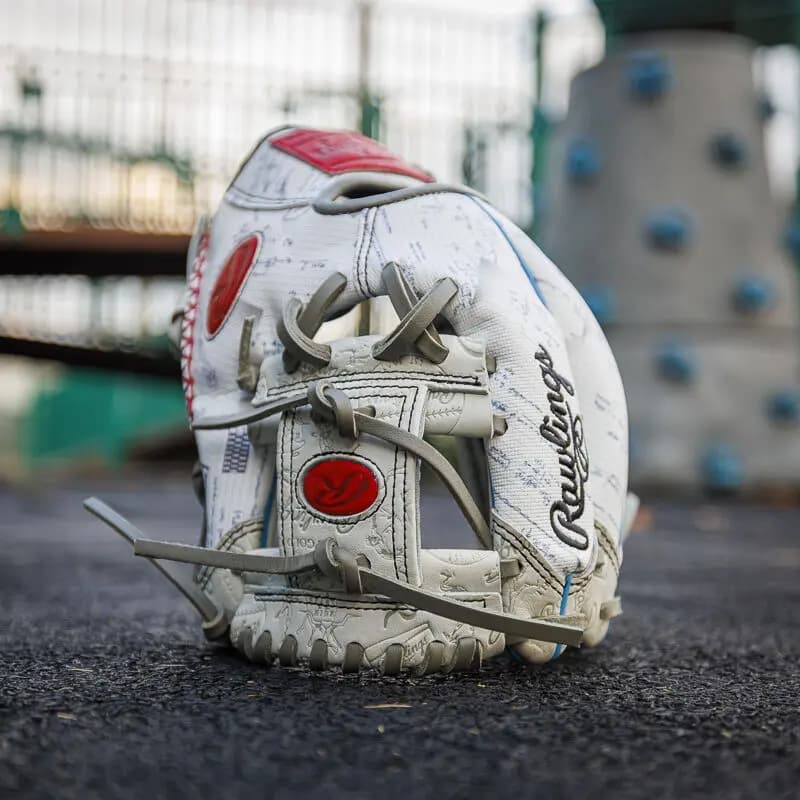 Rawlings Rawlings Back To School Heart of the Hide 11.5 Inch Infield Glove, Right Hand Throw [R00755504, Conventional, Exclusive]