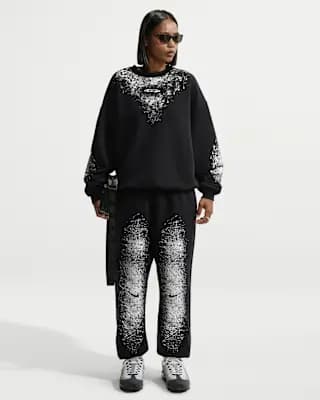 Nike Studio Fleece Medium Weight Women's Oversized Crew Black [Black, 320 GSM, Inner locker loop]