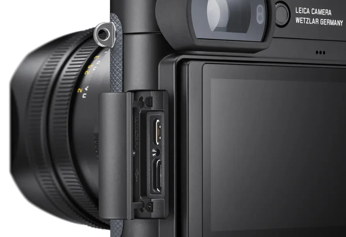 Leica Q3 43 [Full-frame BSI-CMOS-Sensor with Triple Resolution Technology (60MP / 36MP / 18MP), APO-Summicron 43 f/2 ASPH. fixed lens with integrated macro mode, Digital zoom from 