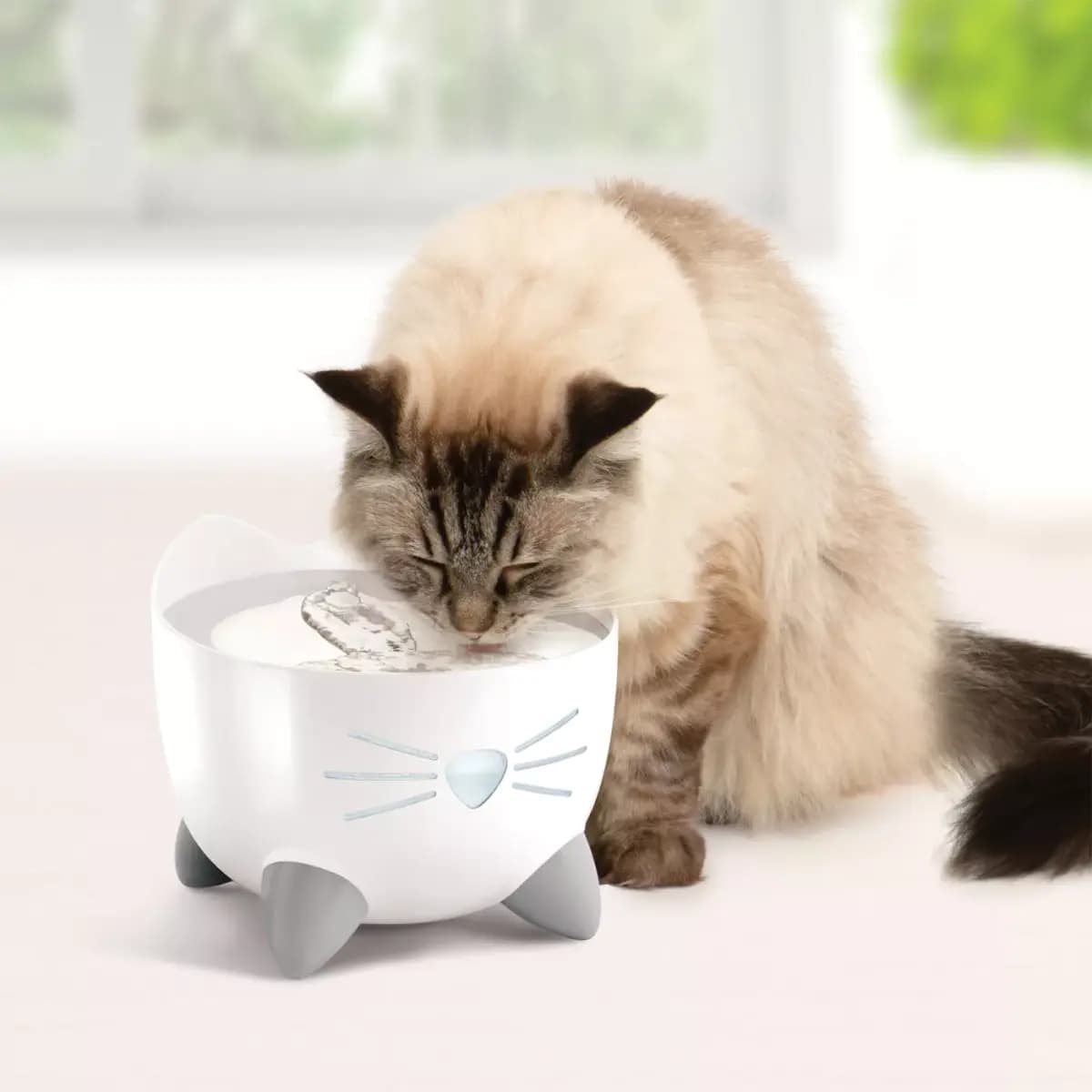 Catit® PIXI Stainless Steel Cat Drinking Fountain [Includes (1) 2.5 L fountain, Super-silent & fully, Intended Pet(s) Cat, Color White, Stainless Steel, Product Dimensions 8 in x 8
