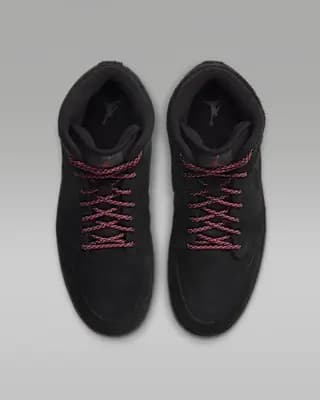 Air Jordan 1 Mid SE Men's Shoes Black/Gum Medium Brown/Team Red [Black/Gum Medium Brown/Team Red, Leather upper offers durability and structure., Wings logo on collar]