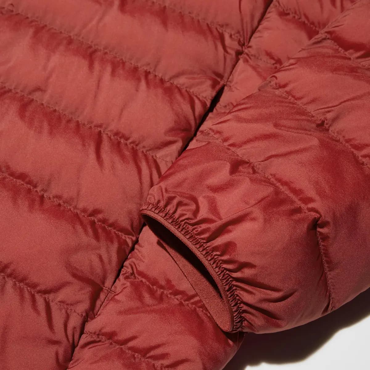 Uniqlo PUFFTECH Jacket Black [Imported, Hand wash cold, Do not dry clean, Soft-lined pockets for added comfort.]