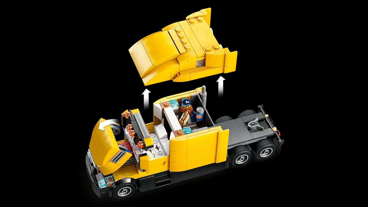 LEGO Yellow Delivery Truck 60440 [1061 pieces, ages 8+, City]