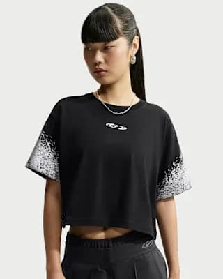 Nike Sportswear Classic Women's Cropped T-Shirt Black [Black, Ribbed collar, 100% cotton]