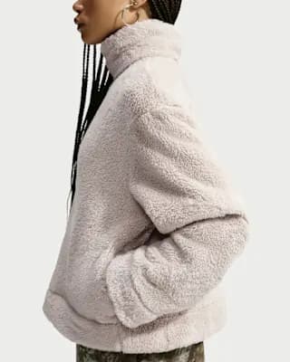 Nike Sportswear Essential Women's High-Pile Fleece Jacket Cream II/Sail [100% polyester, Machine wash, XS (0–2)-XXL (20–22)]