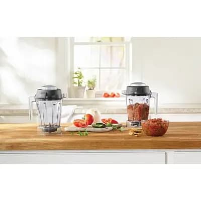 Vitamix Legacy Series 48oz Container: Copolyester Blender Accessory, Hand Wash, Clear, 9.8" Height, 2.10 lbs [48 fl oz (US), Copolyester, 2.1 Pounds]
