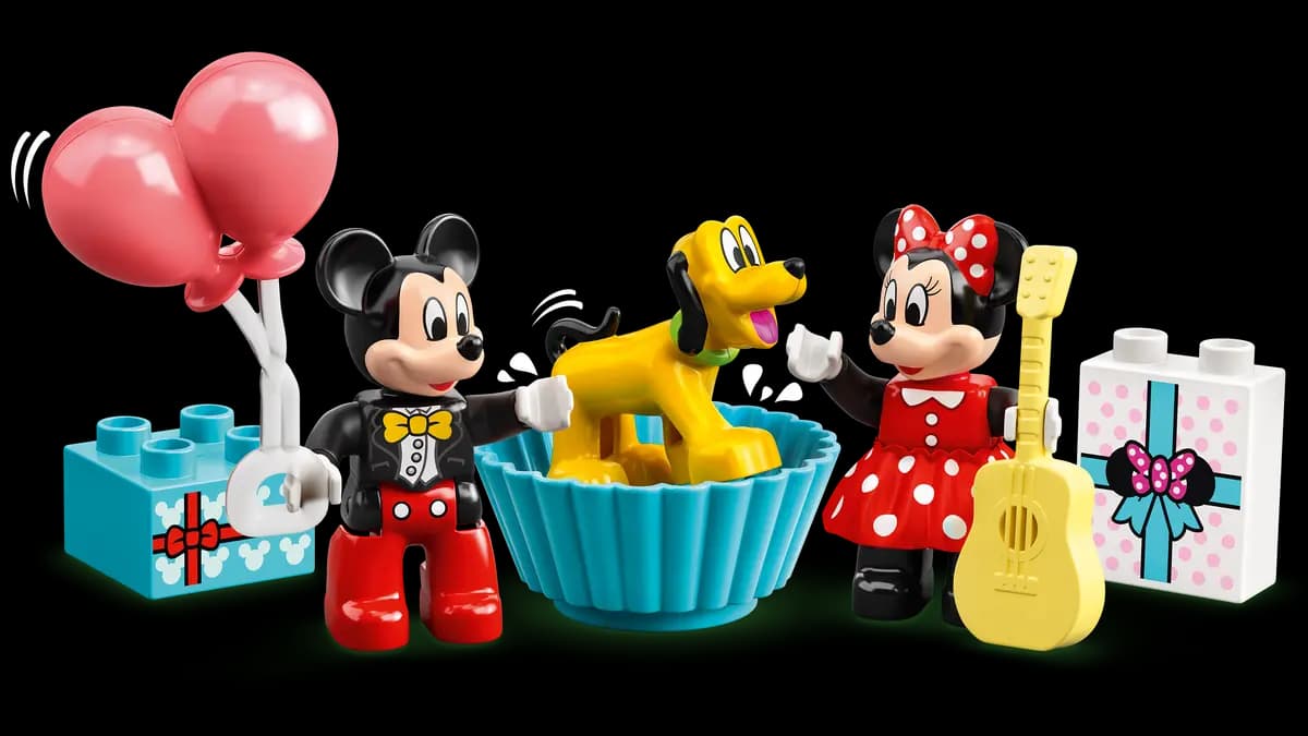 LEGO Mickey & Minnie Birthday Train 10941 [22 pieces, ages 2+, Disney™]