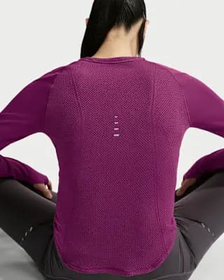 Nike Swift Women's Dri-FIT Seamless Long-Sleeve Running Top True Berry [True Berry, Thumbholes let you extend your coverage., Reflective details]