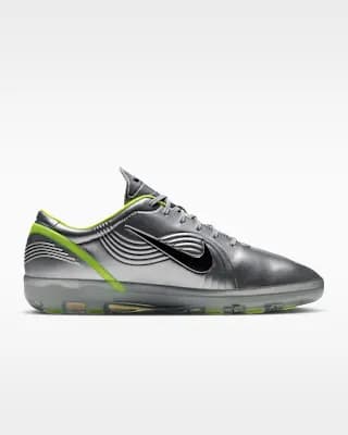 Nike Cryoshot Mercurial Vapor 1 OG Men's Shoes Chrome/Hot Lime/Black [Chrome/Hot Lime/Black, Perforations on the toes add breathability., IQ8161-001]