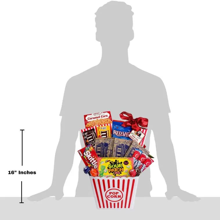 Ultimate Movie Night Gift Set [11x11x13, Plastic, Contains: Wheat, Milk, Eggs, Nuts, S, 734038081310]