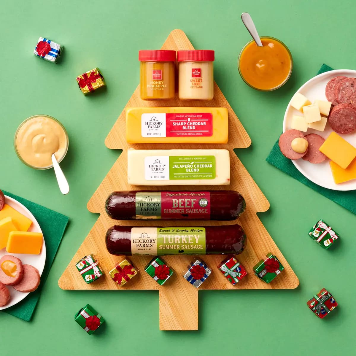 Christmas Tree Charcuterie Gift Set [4 oz, 4 oz, 4 oz]
