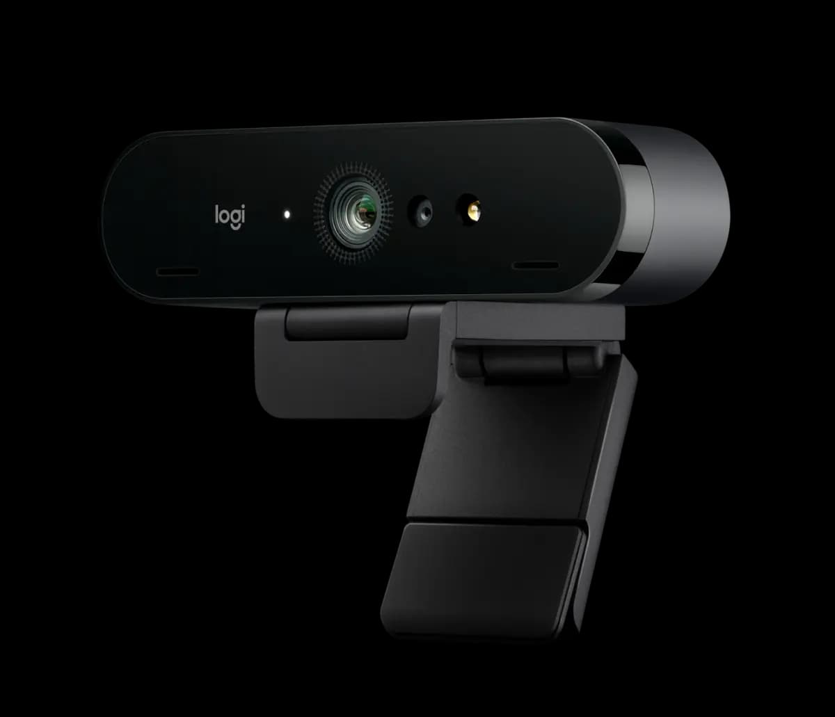 Logitech Brio 4K - Graphite [1.06 in (27 mm), 4.02 in (102 mm), 1.04 in (26.5 mm)]