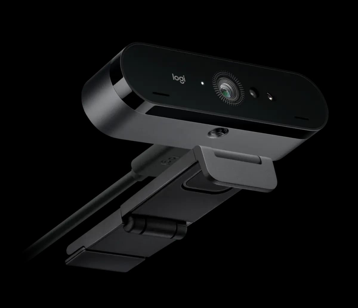 Logitech Brio 4K - Graphite [1.06 in (27 mm), 4.02 in (102 mm), 1.04 in (26.5 mm)]