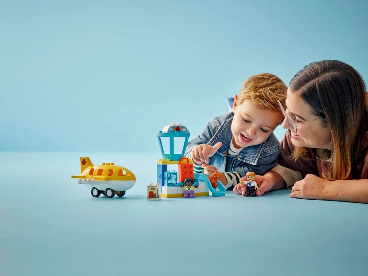 LEGO First Time at the Airport 10443 [23 pieces, ages 2+, DUPLO®]