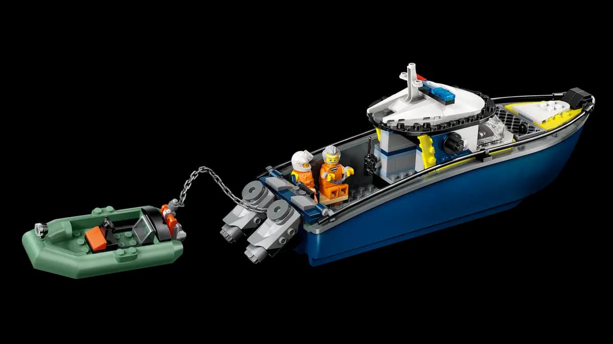 LEGO Police Boat Chase 60456 [264 pieces, ages 6+, City]