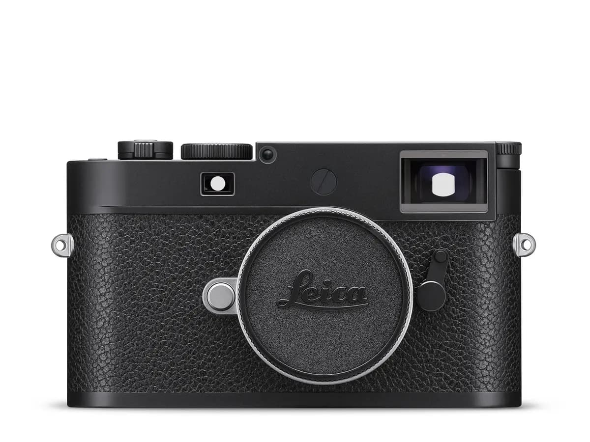 Leica M11-P in Black [Compact digital view and rangefinder system camera, Full-frame BSI CMOS sensor with Triple Resolution Technology, Maestro III processor for high-speed image p