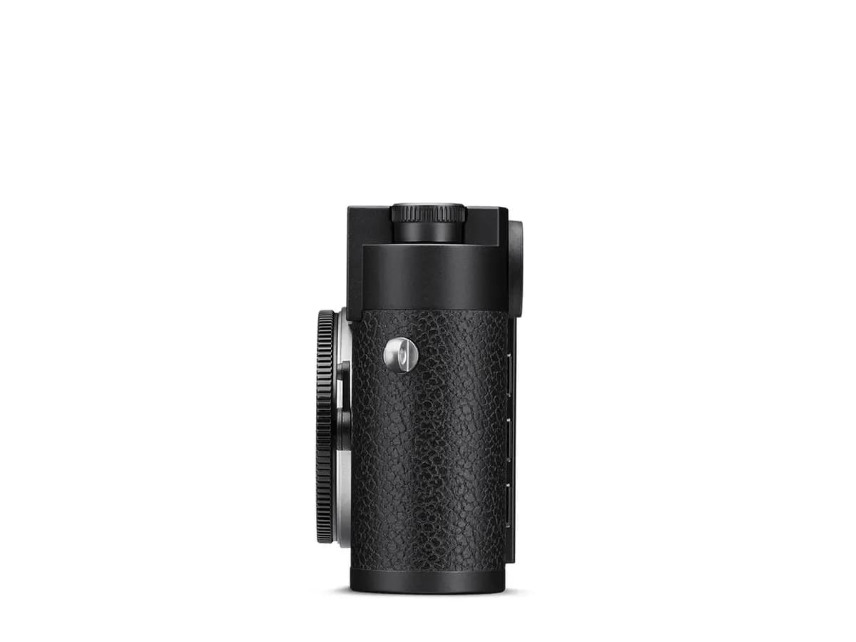 Leica M11-P in Black [Compact digital view and rangefinder system camera, Full-frame BSI CMOS sensor with Triple Resolution Technology, Maestro III processor for high-speed image p