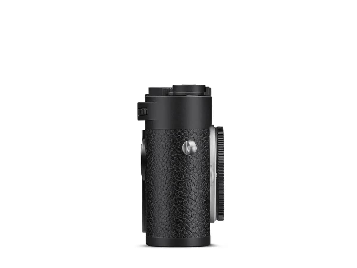 Leica M11-P in Black [Compact digital view and rangefinder system camera, Full-frame BSI CMOS sensor with Triple Resolution Technology, Maestro III processor for high-speed image p