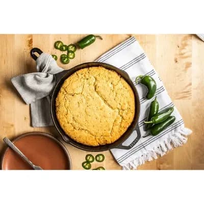 Lodge 6.5" Cast Iron Skillet: Oven & Broiler-Safe, Hand Wash, Gas & Induction Compatible, Black, 1.94 lbs [Cast Iron, 23 Ounces, 1.94 Pounds]
