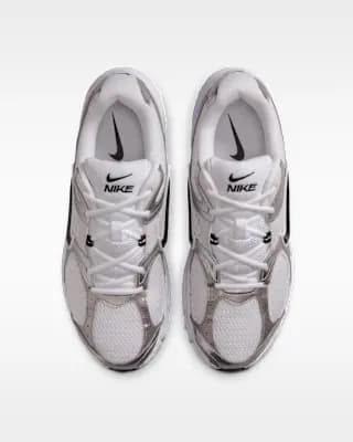 Nike V5 RNR Men's Shoes White/Vast Grey/College Grey/Black [White/Vast Grey/College Grey/Black, M 6 / W 7.5, M 6.5 / W 8, M 7 / W 8.5, M 7.5 / W 9, M 8 / W, 3D Swoosh logo]