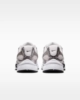 Nike V5 RNR Men's Shoes White/Vast Grey/College Grey/Black [White/Vast Grey/College Grey/Black, M 6 / W 7.5, M 6.5 / W 8, M 7 / W 8.5, M 7.5 / W 9, M 8 / W, 3D Swoosh logo]