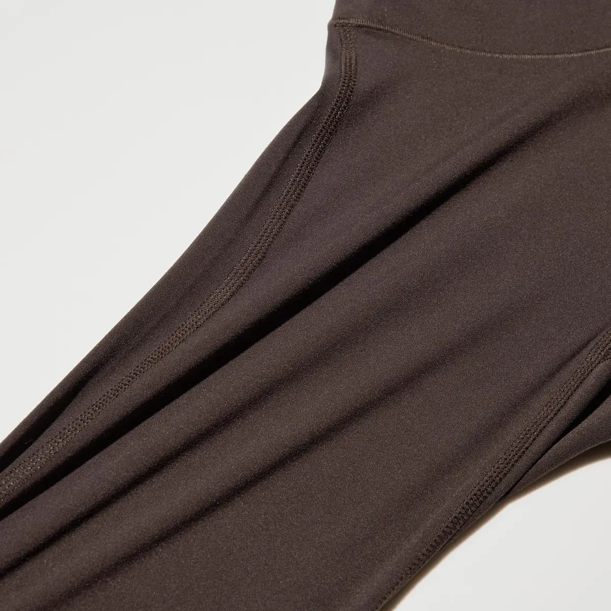 Uniqlo Ultra Stretch Active Flare Leggings Dark Gray [77% Nylon, 23% Spandex, Imported, Machine wash cold, Do not dry clean]