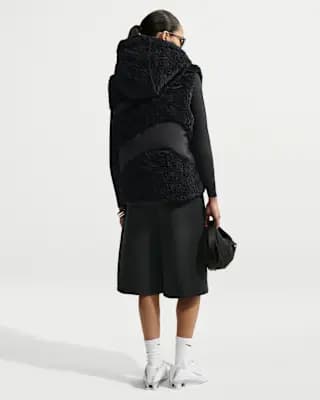 Nike Sportswear Swoosh Series Women's Loose Therma-FIT Hooded Down Vest Black/Black [Faux fur/Panels/Lining: 100% polyester, Machine wash, XS (0–2)-XXL (20–22)]