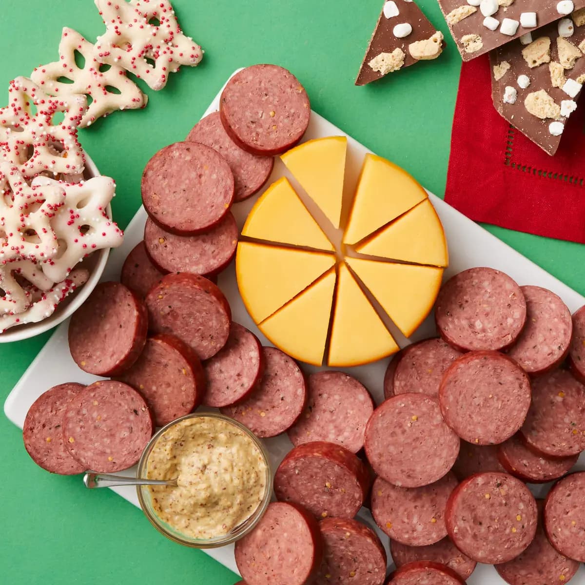 Happy Holiday Flavors Gift Box [(2) 7 oz, 7 oz, 1.25 oz]