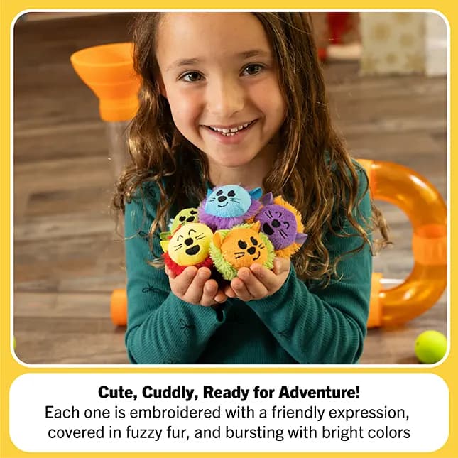 Fat Brain Toys Air Toobz Toobzters 5 Fluffy Furballs to Launch through Any Air Toobz Contraptions, Ages 3 and Up [Set of 5 fluffy furballs to launch through your Air Toobz contrapt
