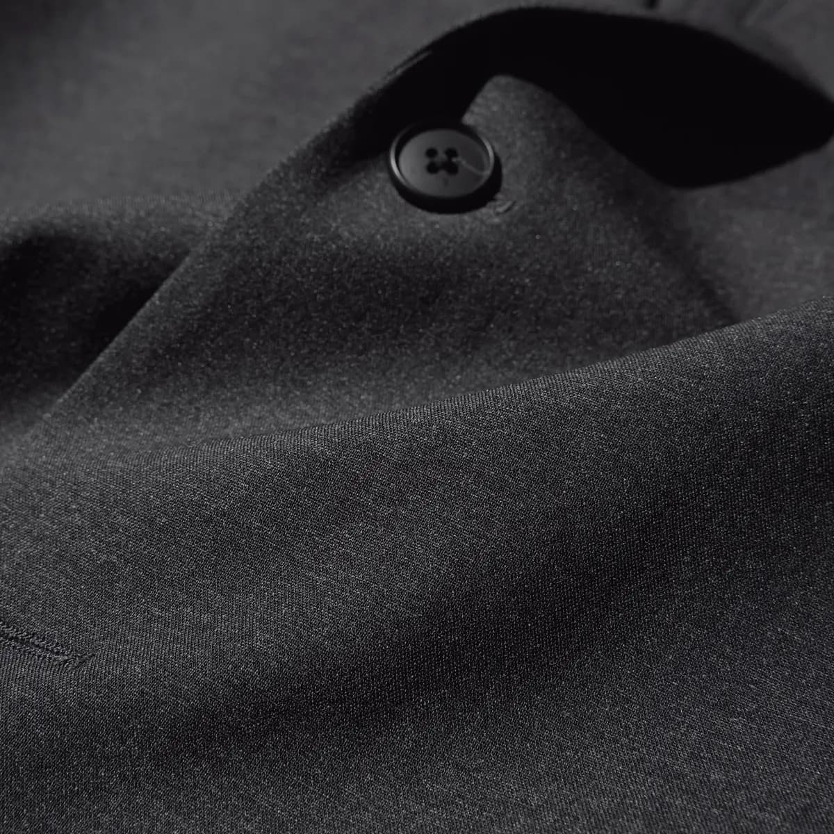 Uniqlo AirSense Blazer | Wool-Like Black [Shell: 100% Polyester/ Lining: 100% Polyester, Imported, Machine wash cold, gentle cycle, Dry clean]