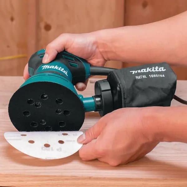 Makita 3 Amp Corded 5 in. Random Orbit Sander with Controlled Pad Speed and Dust Bag, BO5030K [Amperage (A): 3 A, Color Family: Blue, Cord Length (ft.): 8 ft]