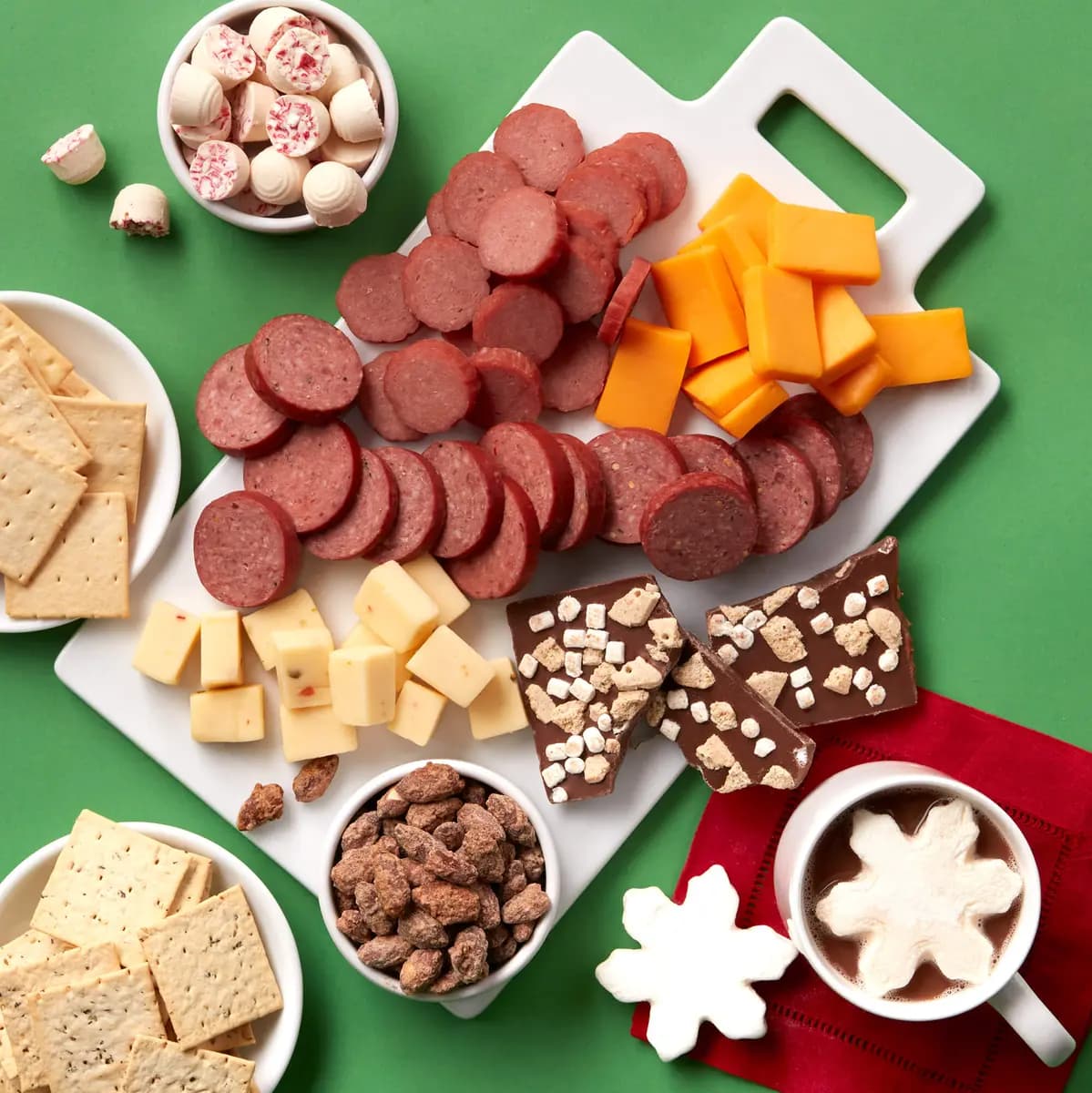 Happy Holidays Gift Basket [7 oz Signature Beef Summer Sausage, 4 oz Sweet & Smoky Turkey Summer Sausage, 4 oz Sharp Cheddar Blend]