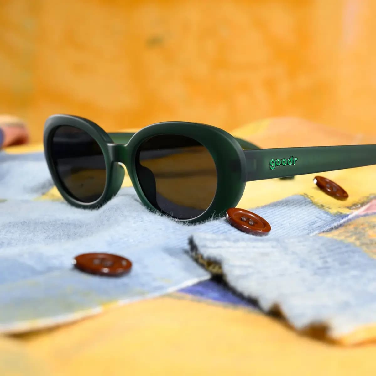 goodr Catching Shade From Dryads Dark Green [UV400, non-reflective lenses, Beat G]