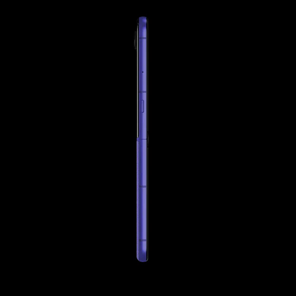 Motorola razr ultra - 2026, PANTONE Orient Blue, 512GB, Unlocked [512GB LPDDR5X, 16GB + RAM Boost (up to 16GB additional), Android 16]