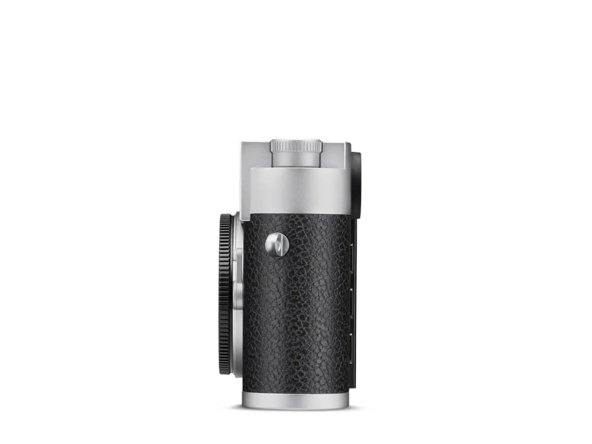 Leica M11-P in Silver Chrome [World's first camera to store metadata according to the Content Authenticity Initiative and the C2PA standard, Compact digital view and rangefinder sy
