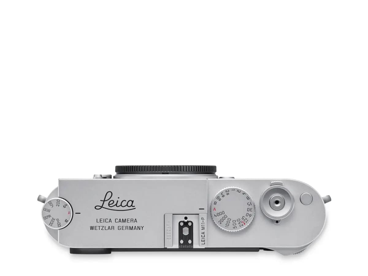 Leica M11-P in Silver Chrome [World's first camera to store metadata according to the Content Authenticity Initiative and the C2PA standard, Compact digital view and rangefinder sy