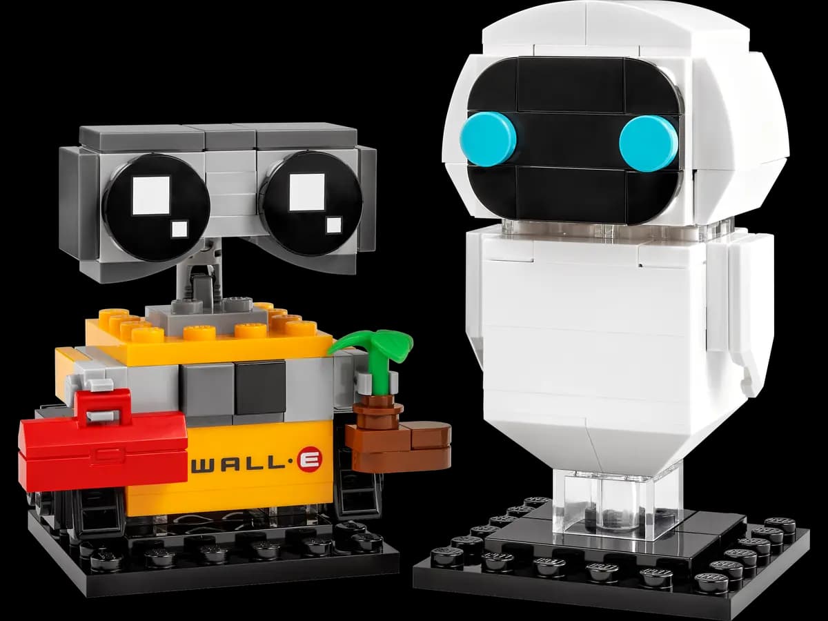 LEGO EVE & WALL•E 40619 [155 pieces, ages 10+, BrickHeadz]
