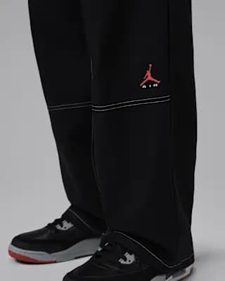 Jordan Brooklyn Men's Chino Pants Black/University Red [Body: 100% cotton. Pockets/Waist lining: 100% polyester., Machine wash, XS-3XL]