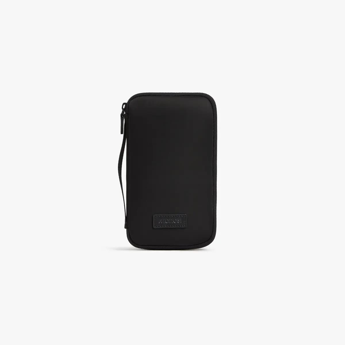 Monos Metro Travel Wallet Carbon Black [Water and scratch-resistant finish, Secured with a zippered main compartment, Lined with soft cotton twill throughout]