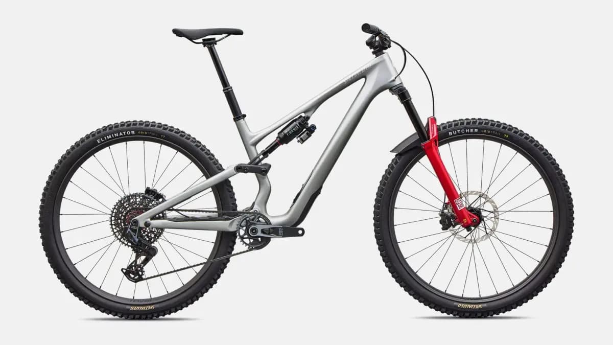 Specialized Stumpjumper 15 EVO Pro [FACT 11m carbon chassis and rear-end, Trail Geometry, SWATÃ¢â€žÂ¢ Door integration, head tube angle adjustment, threaded BB, internal brake and 