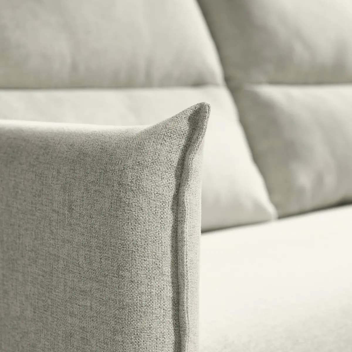 IKEA MANNARP Sofa with chaise, Gunnared beige [Armrest height 25 5/8 ", Depth 37 3/8 ", Height under furniture 6 1/4 "]