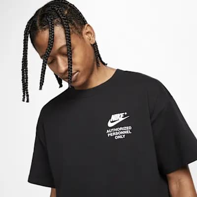 Nike Sportswear Men's T-Shirt Black [Black, Loose fit for a roomy feel, 100% Cotton]