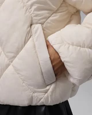 Jordan Brooklyn Women's Puffer Jacket Pearl White [Body: 100% nylon. Lining/Fill: 100% polyester., Machine wash, XS (0–2)-XXL (20–22)]