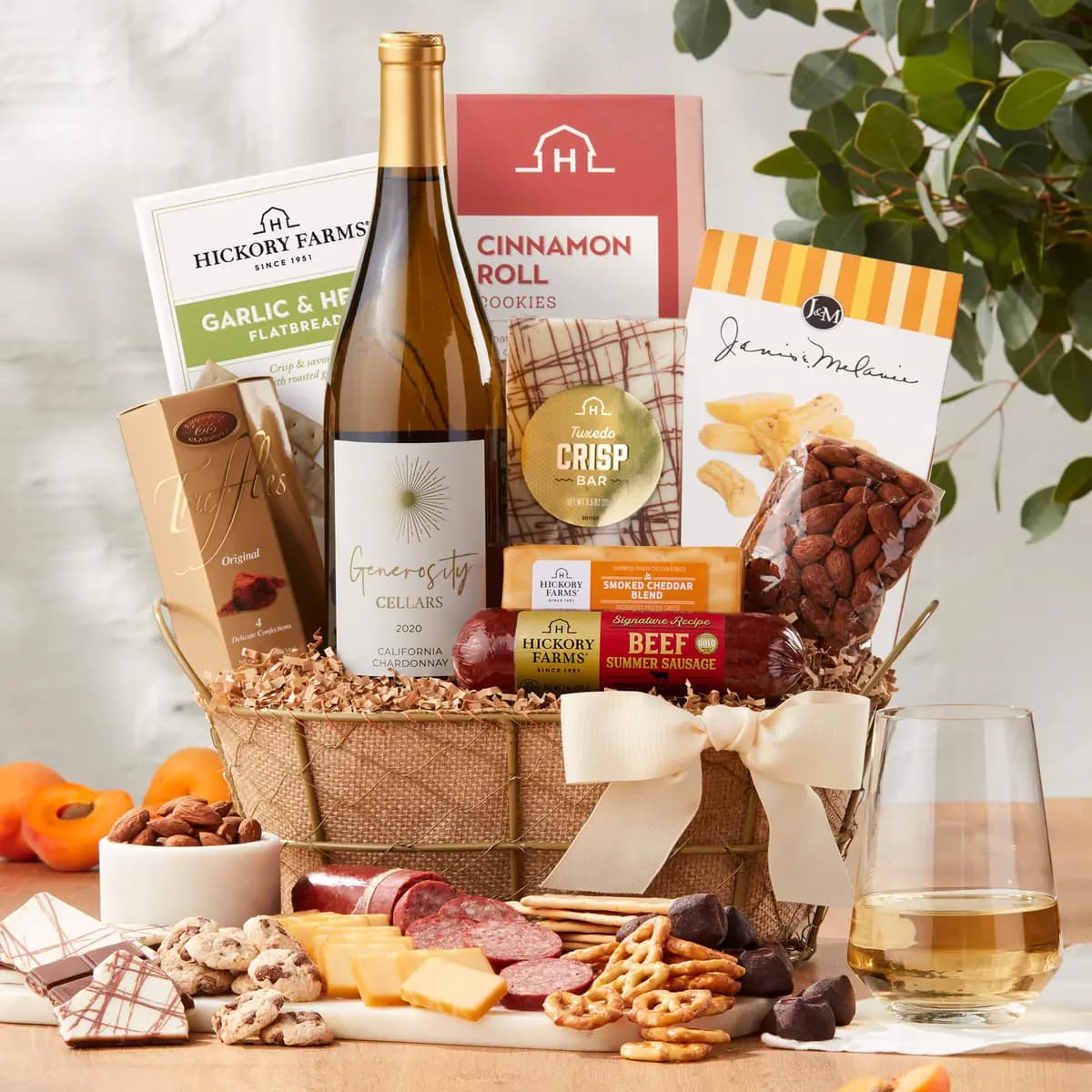 California Gourmet Wine Gift Basket [7 oz, 4 oz, 4.4 oz]