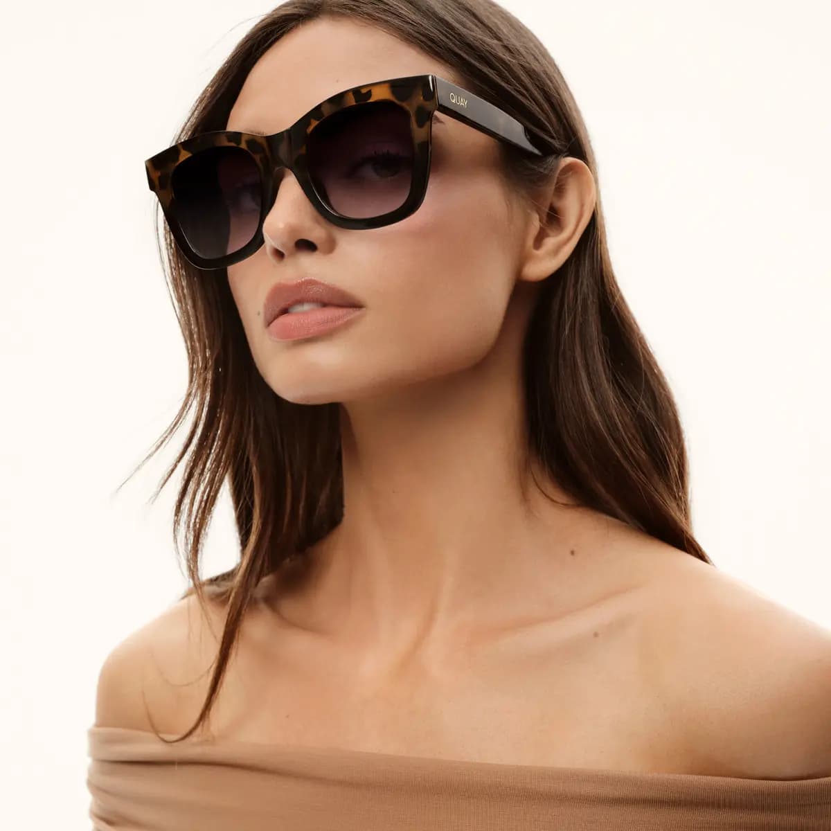Quay After Hours Tortoise Black [square frame, 150 mm width, black fade lens]