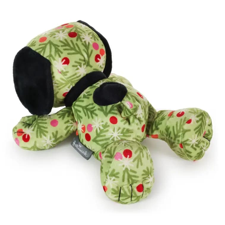 Peanuts Snoopy Evergreen Floppy Plush, 11" [6'' W x 4'' H x 11'' L, Plush fabric with polyester filling, To clean, wipe with damp cloth., 1XKT9025]
