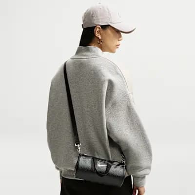 Nike Clash Mini Barrel Bag (3L) Black/Black/White [Black/Black/White, 8" L x 4" W x 4" H, Spot clean]
